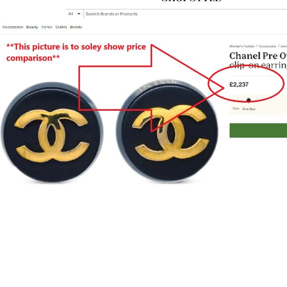 Chanel Vintage LARGE Interlocking CC Black and Gold Clip-On Earrings - Picture 4 of 16